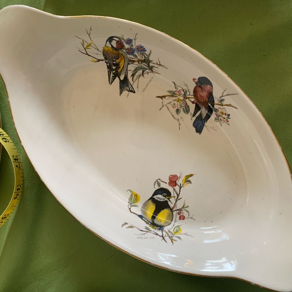 Vintage Pfaltzgraff "Decorated Bird" pattern au gratin dish